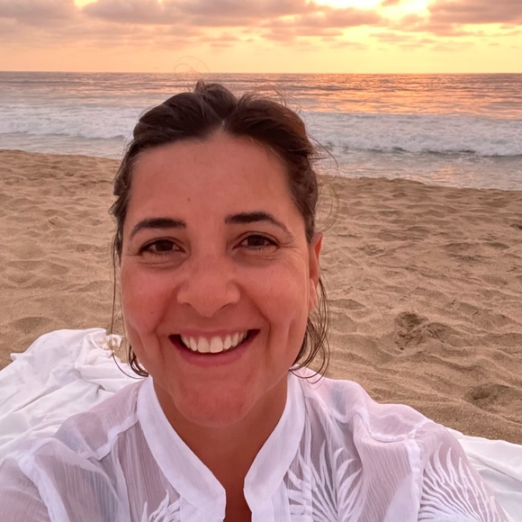 My name is Bettina Paola - Picture 10 of 15